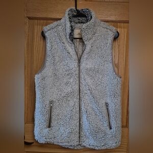 Thread & Supply Women's Medium Cream Sherpa Vest NWT